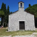 Mediterranean House * أوماغ