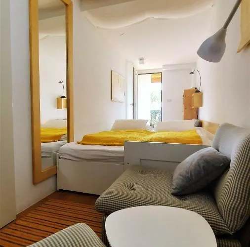 Mediterranean House 度假居 乌马格