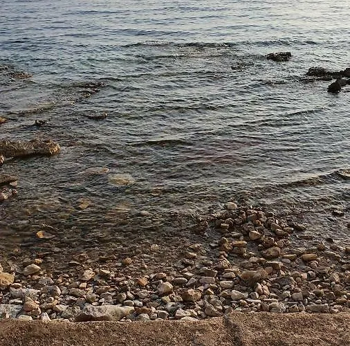 Дом отдыха Mediterranean House Умаг