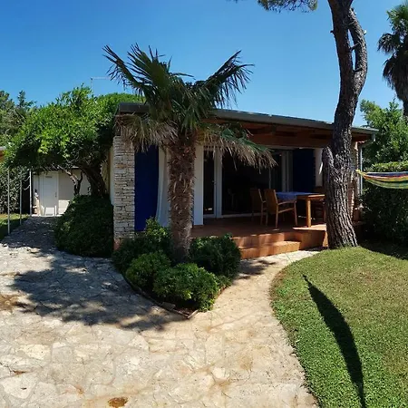 Mediterranean House 度假居 乌马格