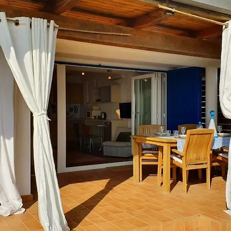 Mediterranean House * 乌马格